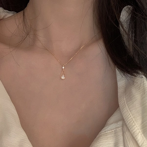 Elegant gold teardrop necklace with sparkling round zircon stone for women minimalist style