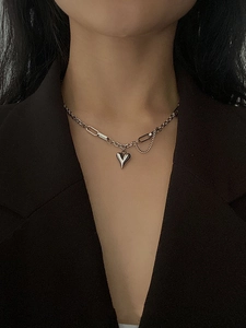 Heart Pendant Necklace Asymmetrical Mixed Copper Chain Minimalist Fashion Ins Style Cold Vibe Jewelry For Women