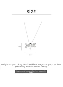 Detail view of dragonfly necklace with dimensions 12x18mm and 44.5cm chain length