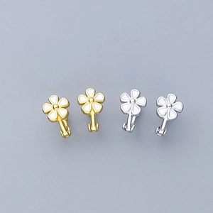Daisy Blume Huggie Hoop Ohrringe Weiß Emaille Fünf Blütenblatt Floral Kupfer Plattiert Retro Süßer Schmuck Damen