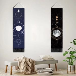 Tenture murale bohème phases de lune avec glands noirs pour décor moderne