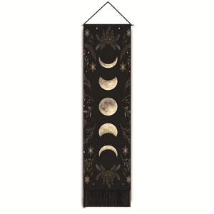 Vue détaillée d'une tapisserie bohème phases de lune avec feuilles dorées et franges