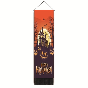 Dettaglio del banner di Halloween con grafiche di zucche e nappe decorative nere
