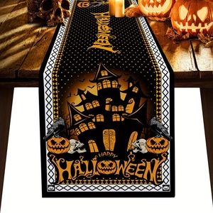 Runner da tavola Halloween con castello fantasma, zucche e corvi su tavolo in legno