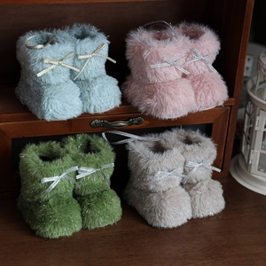 Kleurrijke pluche kerstlaarzen met glitters en linten voor kerstboomdecoratie