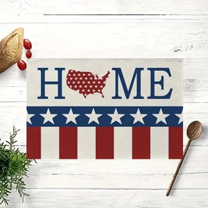 Détail du set de table Fête de l'Indépendance avec motif HOME sur bois blanc