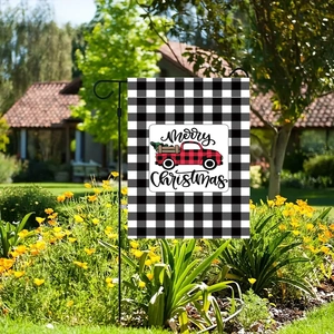 Drapeau de jardin de Noël avec camion rouge et motif à carreaux sur un support