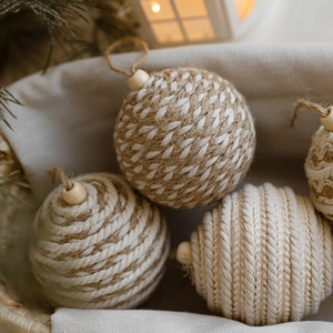 Rustic 8cm twine and cotton rope wrapped ball ornaments for Christmas tree decor