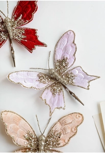 Detailansicht der Samt-Schmetterlingsclips mit Glitzerrand und Perlen für den Weihnachtsbaum