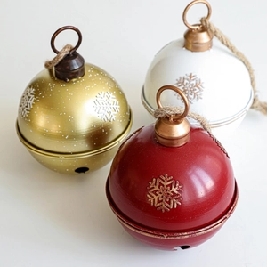 Large Metal Christmas Bell Ornaments Vintage Iron Hanging Bell With Snowflake Pattern For Christmas Tree Home Party Decor