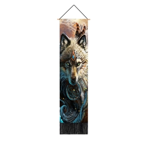 Wolf-Wandbehang mit Holzstab, Quasten und detailreichem Traumfänger-Design in Blau