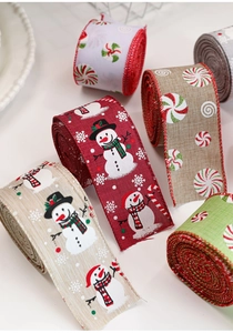 Kerstlinten van jute met kleurrijke sneeuwman- en zuurstokprintjes voor decoratie