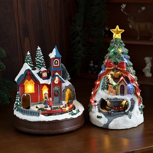 Boîte à Musique de Village de Noël Avec Lumières LED Train Rotatif Scène de Neige en Résine Maison Arbre Micro Paysage Décoration de Table