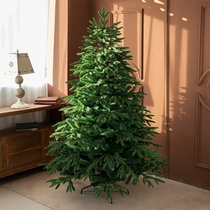 Luxurious green PE mixed leaf Christmas tree with stable black four-legged metal stand