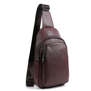 Vintage Herren Brusttasche aus braunem Leder mit Doppelreißverschluss und Schultergurt