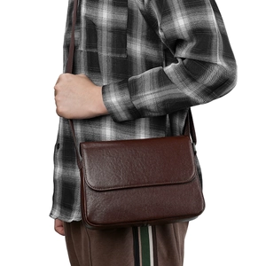 Brown vegetable-tanned leather messenger bag for men, stylish crossbody iPad shoulder bag