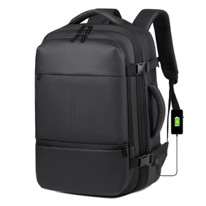 Sac à dos d'affaires noir à grande capacité avec tissu imperméable et port de charge USB