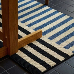 Modern Minimalist Striped Floor Mat Non-Slip Absorbent Entryway Rug Machine Washable Geometric Indoor Carpet Polypropylene