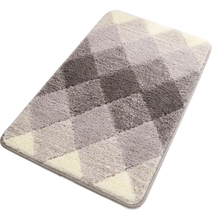 Plush gradient geometric bath mat with grey and beige diamond pattern for home floors