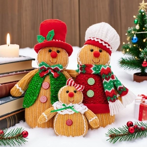 Knitted Gingerbread Man Family Christmas Plush Doll Ornament Red Green Scarf Hat Festive Home Desktop Decoration Gift