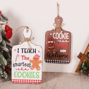 Creative Christmas gingerbread man wooden signs with festive cookies theme and jute rope