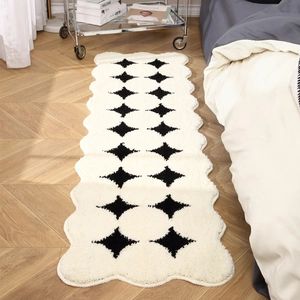 Nordic Cream Style Scalloped Edge Runner Rug For Bedroom Polyester Flocking Bedside Carpet Black Star Pattern Anti-Slip