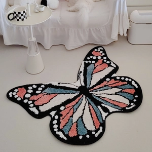 Butterfly Shaped Rug Polyester Tufted Thickened Soft Bedside Mat For Bedroom Living Room Modern Cute Home Decor Non Slip