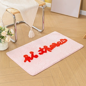 Tappetino rosa floccato minimalista con scritta rossa Hi there per l'arredamento casa