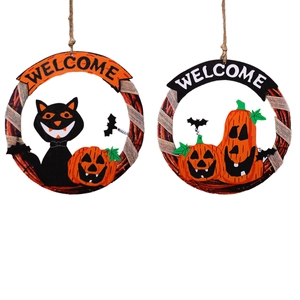 Appendini per porta di Halloween con gatto nero e zucca su anelli di salice