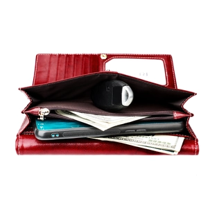Structure interne du portefeuille RFID avec fentes pour cartes et compartiment mobile