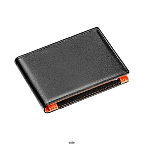 Vue détaillée du portefeuille en cuir noir avec emplacements de cartes orange contrastés