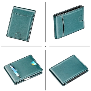 Détails du portefeuille en cuir vert foncé avec fentes pour cartes et découpe en U