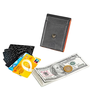 Portefeuille mince en cuir avec blocage RFID et doublure orange, présenté avec espèces et pièces