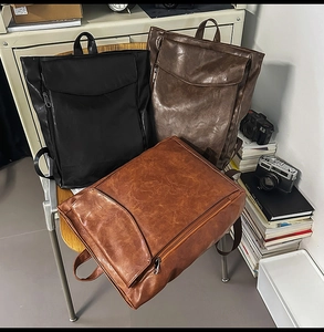 Sacs à dos vintage en cuir PU noir, marron foncé et caramel avec décor rétro