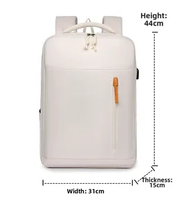 Detailed size diagram showing dimensions of the business backpack: 44cm height and 31cm width