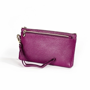 Lederhandtasche mit Litschi-Muster in Dunkelviolett und goldenem Herz-Reißverschluss