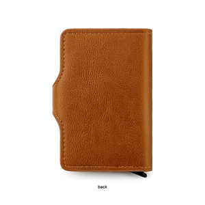 Vue détaillée du dos en cuir marron texturé avec levier coulissant automatique