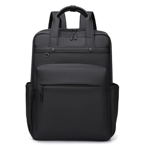 Sac à dos d'affaires minimaliste noir étanche pour ordinateur portable avec fini mat