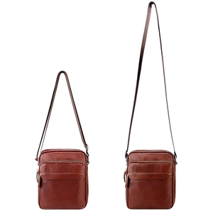 Sac à bandoulière pour homme en cuir grainé marron foncé avec sangle réglable et poche zippée