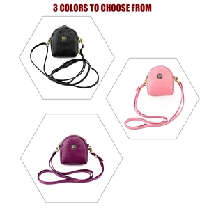 Mini-Umhängetaschen aus Leder in Schwarz, Rosa und Lila mit Rosen-Logo aus Metall