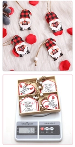 Lot de décorations de nains de la Saint-Valentin et cœurs en bois dans un coffret