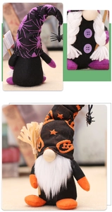 Dettaglio del set gnomi di Halloween con ciondoli a ragno, motivi zucca e mini scope incluse