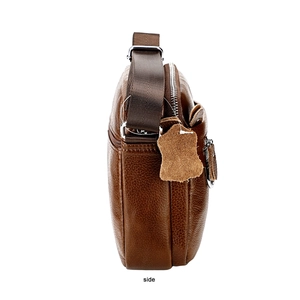 Vue latérale du sac messager en cuir véritable avec fermetures éclair et texture
