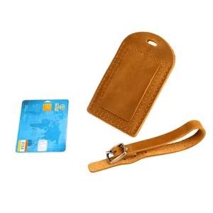 Retro crazy horse leather luggage tag set with durable buckle and stitching