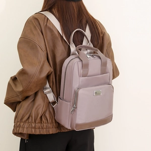 Sac à dos en nylon violet lavande léger à grande capacité pour voyage décontracté femme