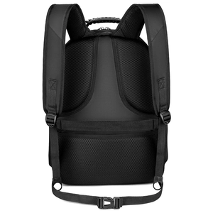 Vista posterior de mochila negra de negocios con malla transpirable y correa para equipaje