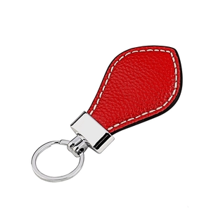 Red genuine leather car keychain with heart shape, lychee texture and silver metal ring
