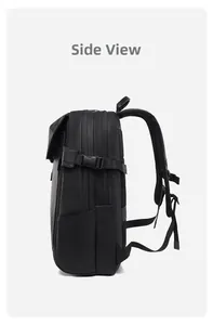 Vista lateral de la mochila negra para portátil de 16 pulgadas con tela impermeable