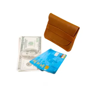 Porte-cartes en cuir Crazy Horse avec fentes pour cartes et détails de couture à la main