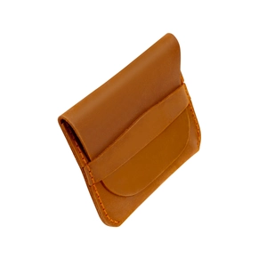 Porte-cartes en cuir Crazy Horse vintage marron avec des coutures artisanales précises